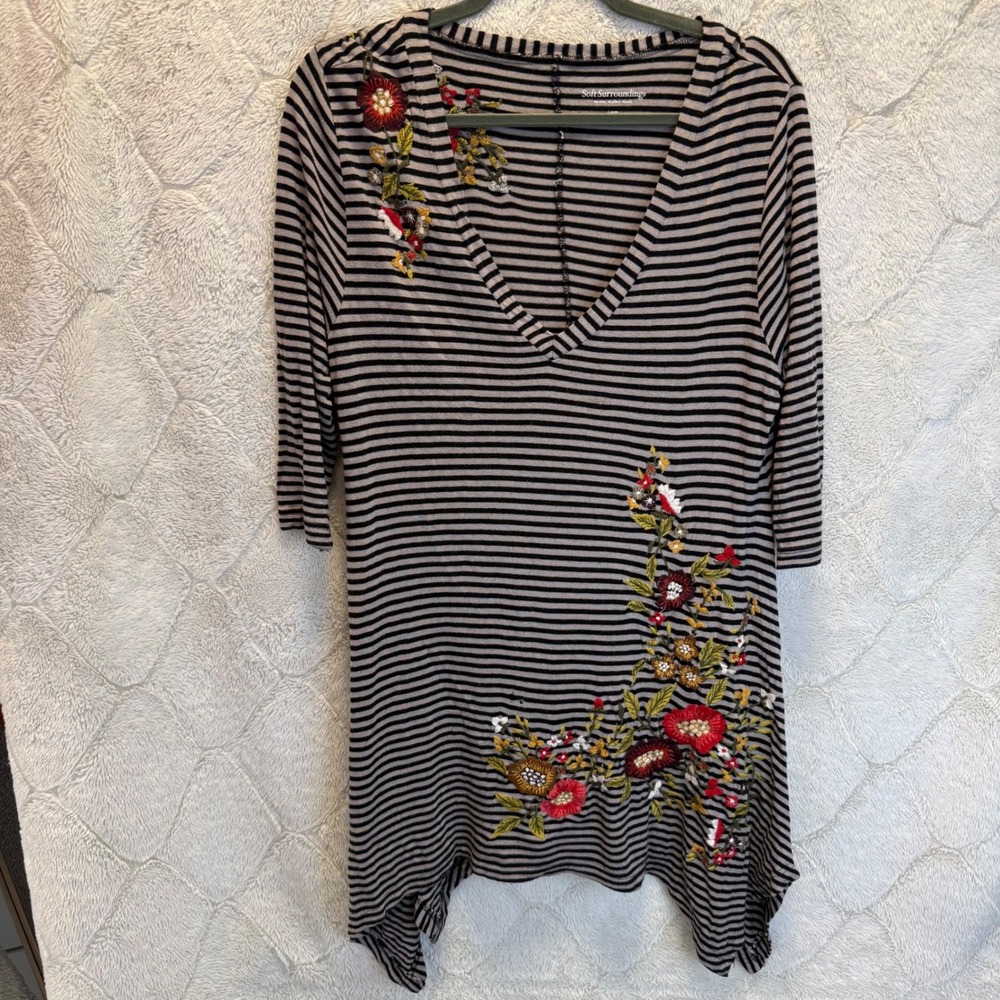 Soft Surroundings L Striped Floral Embroidered Dress Boho Sharkbite Hem V-Neck